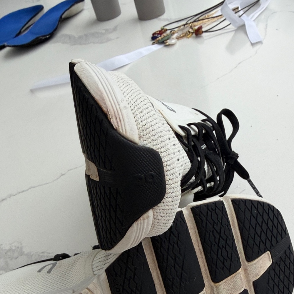 On Running Cloud X Cloudtec Black and White Performance Sneakers - Picture 6 of 9